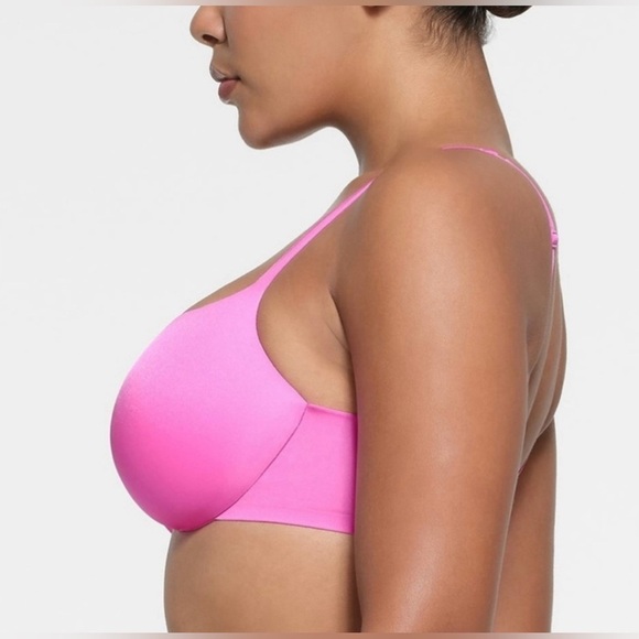 Skims FITS EVERYBODY SUPER PUSH-UP BRA | COLOR: NEON ORCHID | NEW/NWOT!!🩷🩷 - Picture 3 of 7